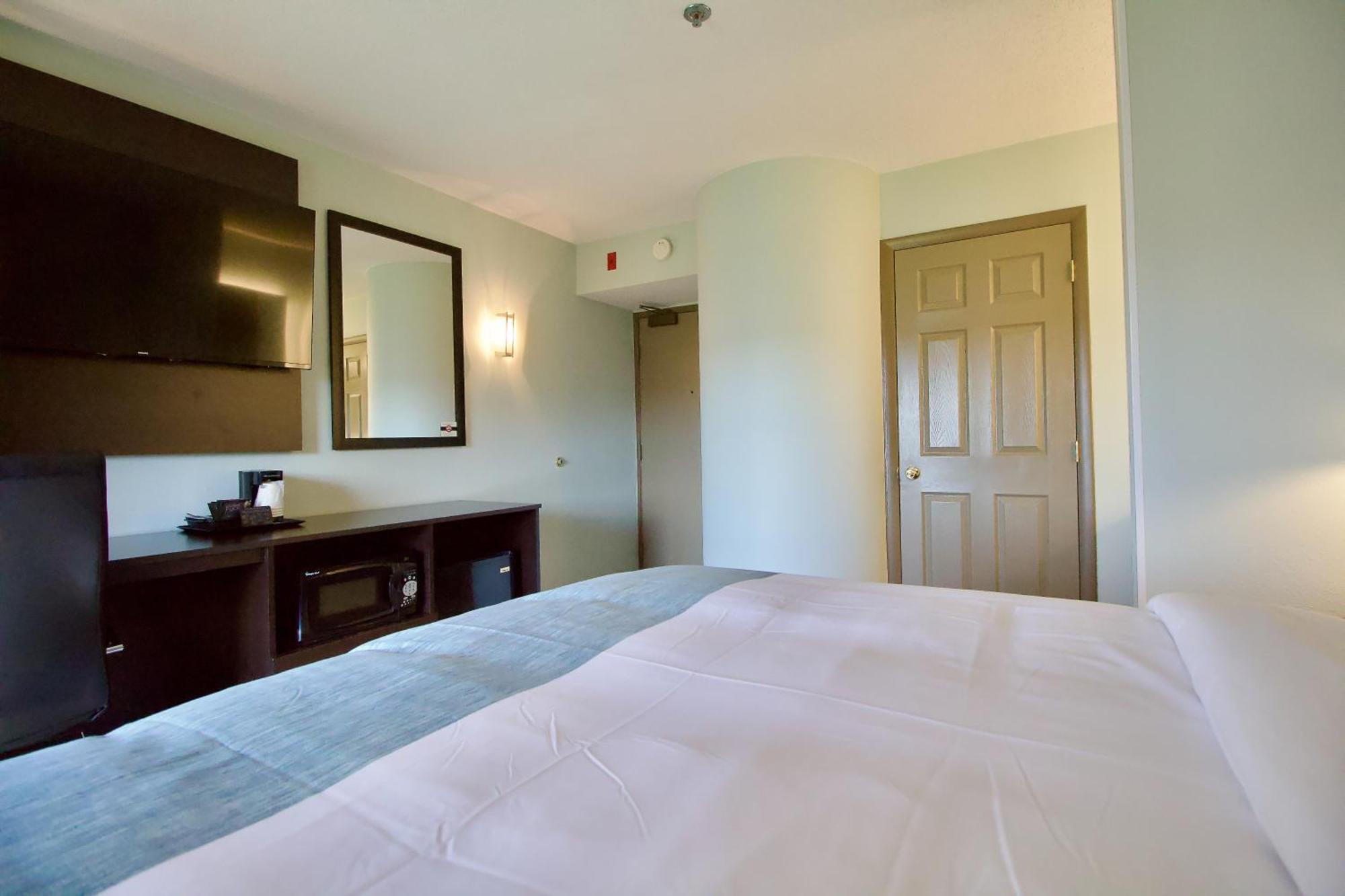 Wingate By Wyndham Salisbury Hotel Eksteriør billede